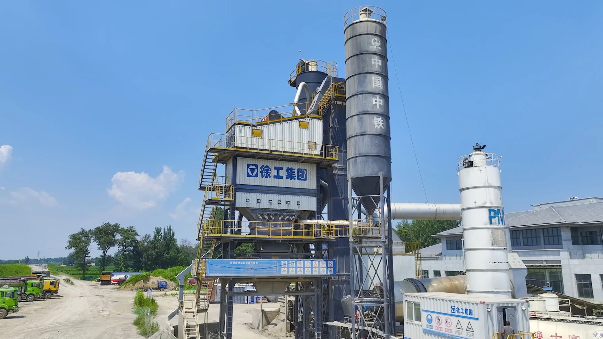 5000型！助力河南高速建設(shè)！