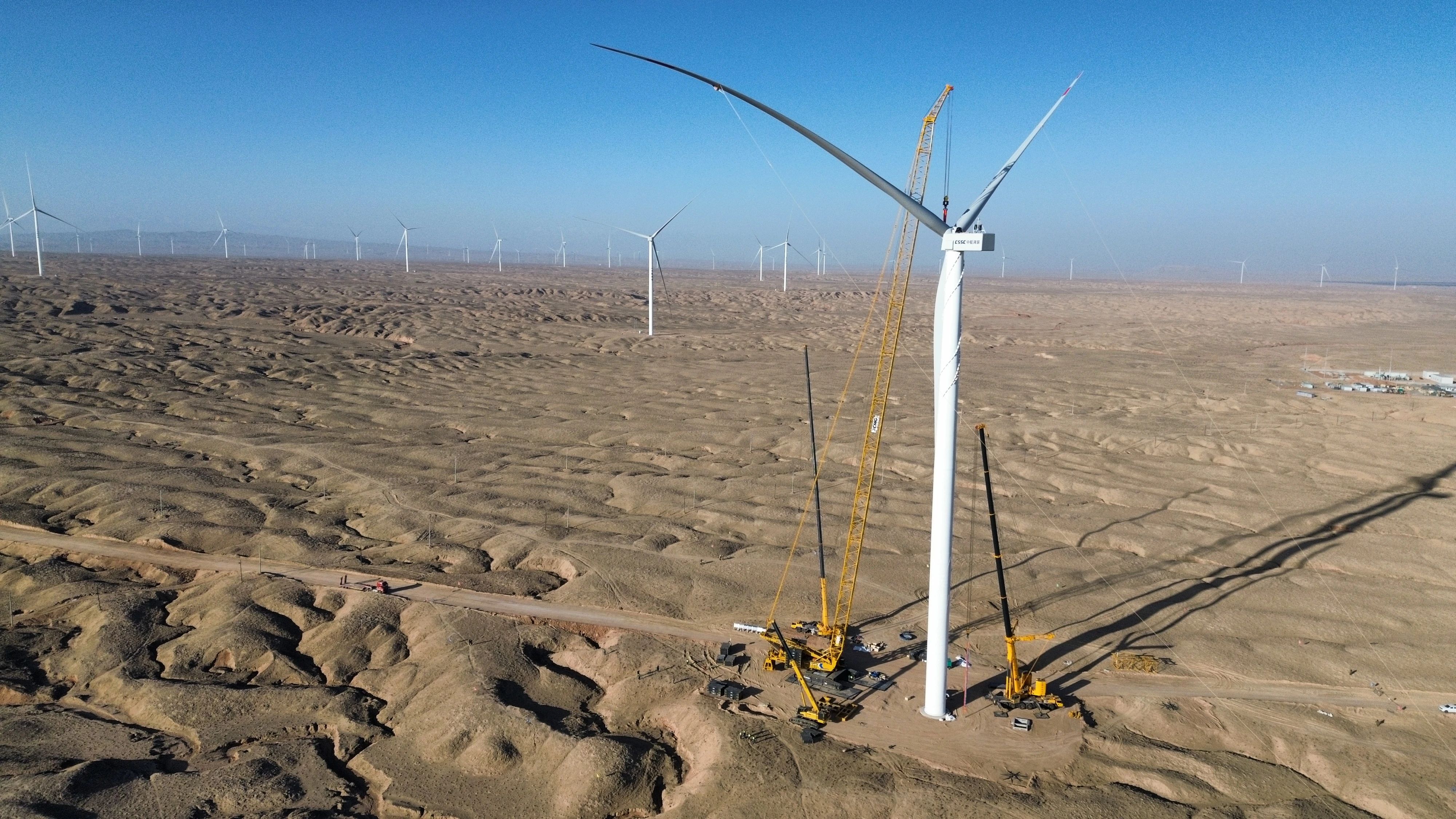 零誤差！XLC18000M助力10萬千瓦風力發(fā)電項目首臺風機成功吊裝